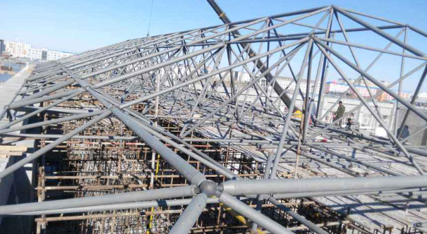 滁州细数网架装配中抉择应用钢结构对室第的优势